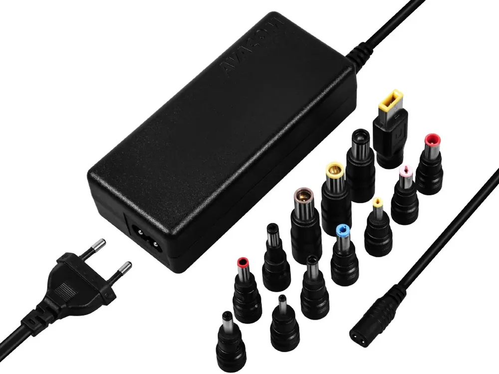 Univerzální adaptér pro notebooky QuickTIP 65W + 13 konektorů - Velmi žádaný produkt
