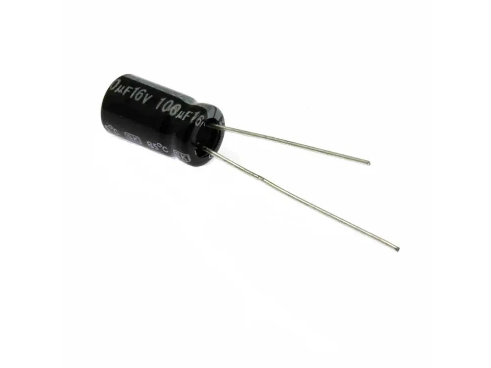 Elektrolytický kondenzátor 100uF 16V 6.3x11mm RM2.5mm 85°C | Pouze dnes