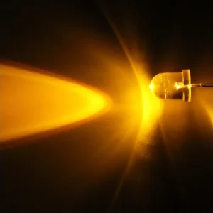 LED dioda 8mm, žlutá, 825MY8C - Nově v e-shopu