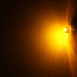 Výhodný nákup - Hebei 412PY9C LED 4,8mm žlutá
