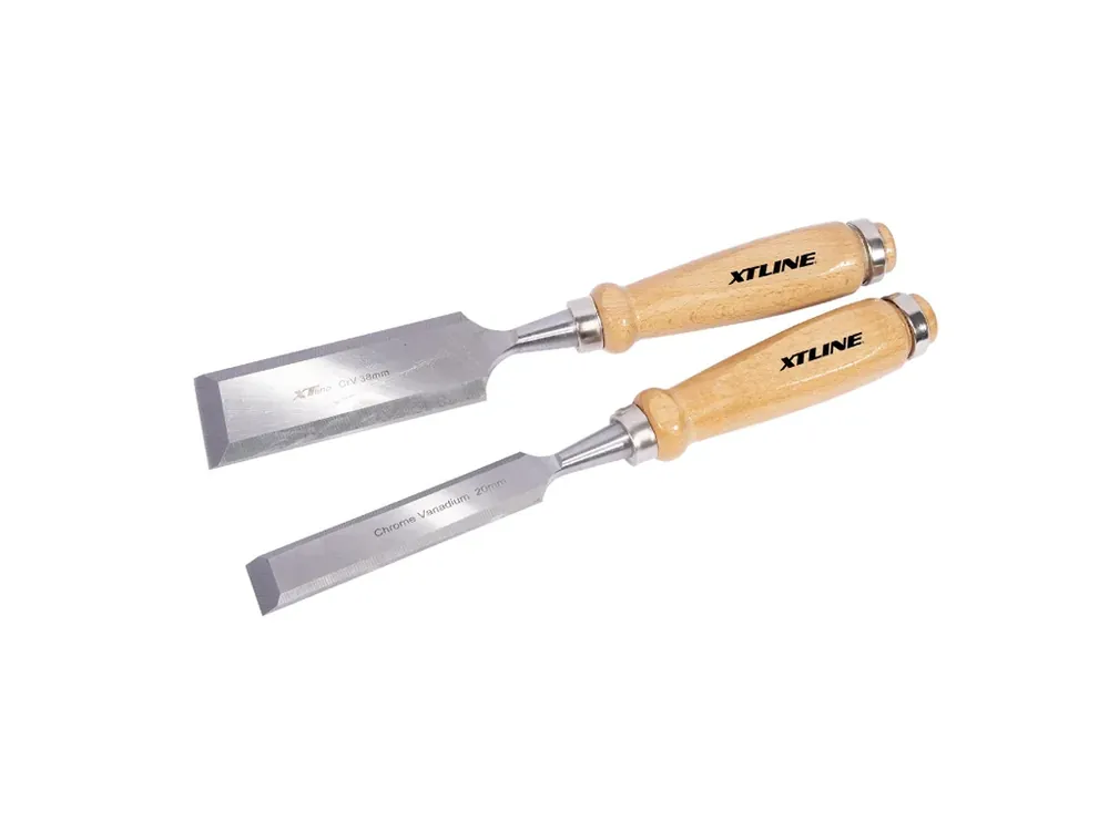 Skvělá cena - XTLINE Dláto s dřevěnou rukojetí 8 mm / 260 mm