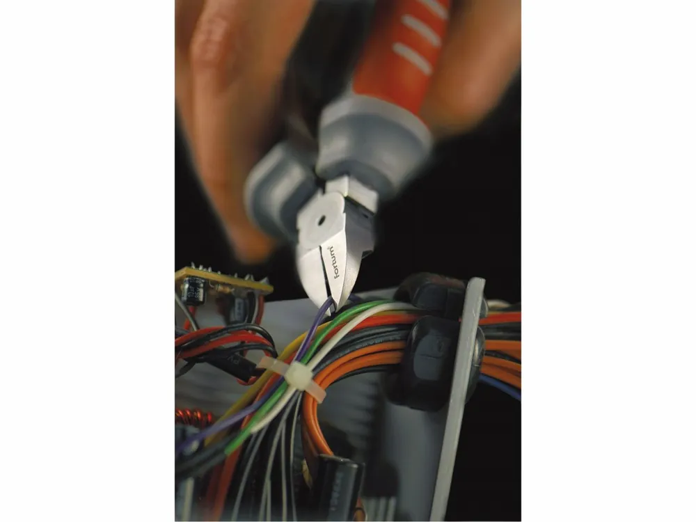 kleště štípací boční pro elektroniku, 125mm, 61CrV5, FORTUM - Profesionální kvalita